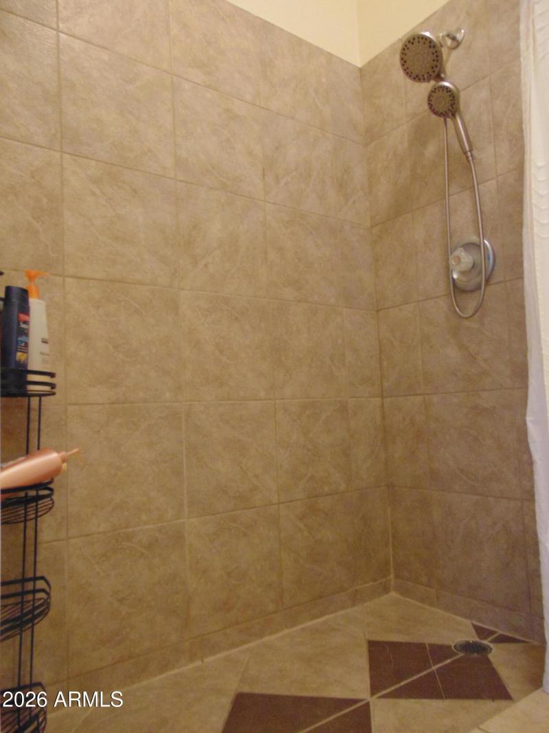 Tiled Walk In Shower