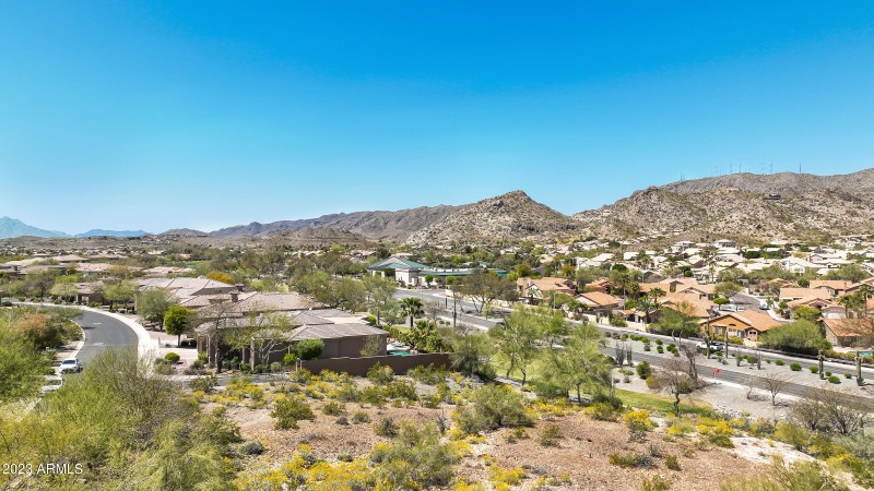 2134 E Barkwood Rd-5