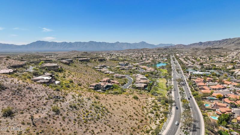 2134 E Barkwood Rd-13