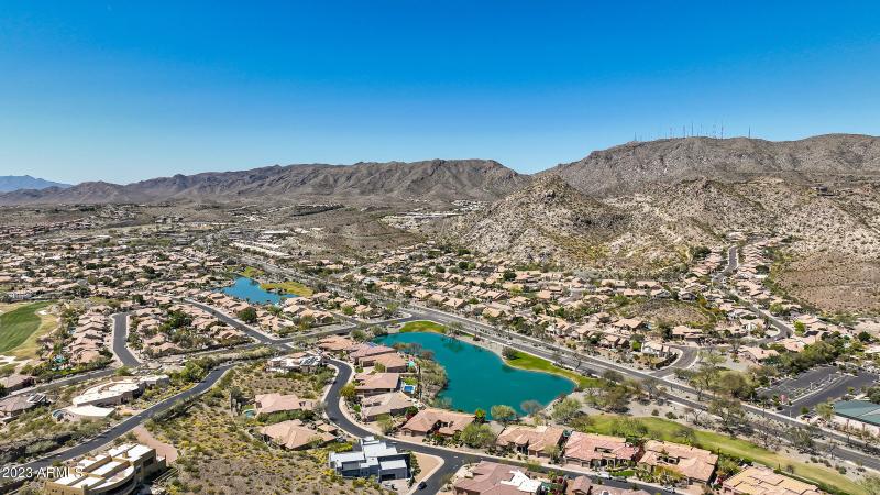 2134 E Barkwood Rd-21