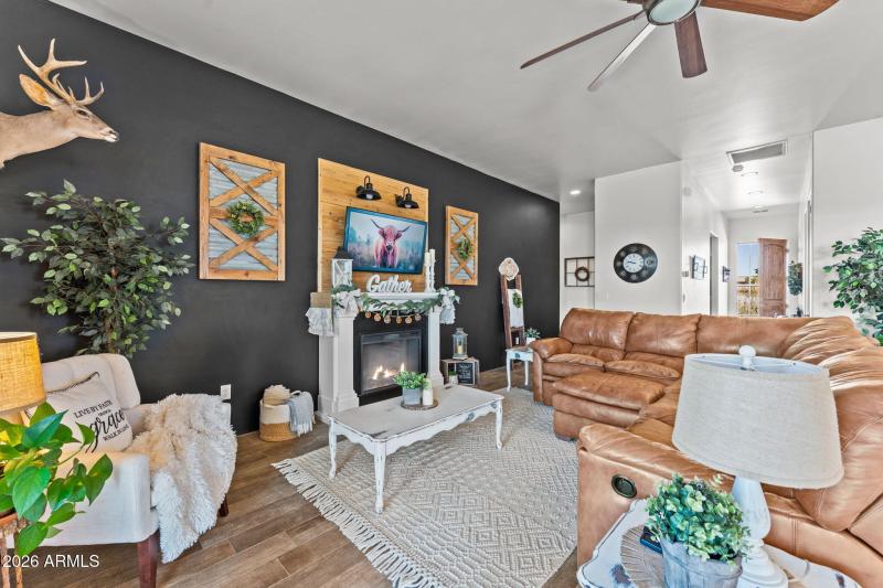 24-web-or-mls-DSC09118