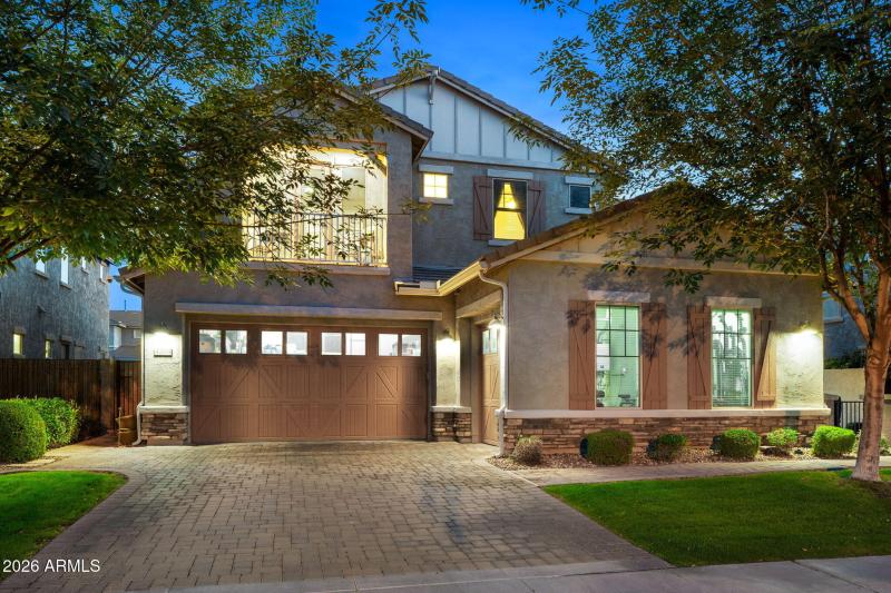 001__4269 E Sierra Madre Ave