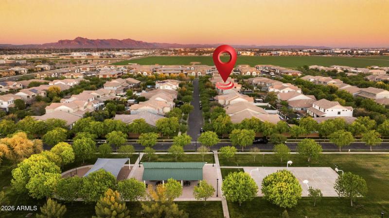 004__4269 E Sierra Madre Ave