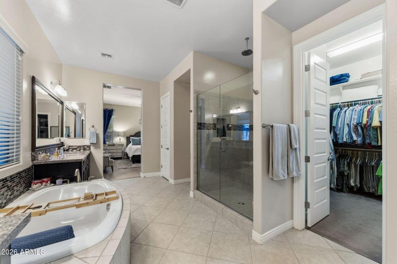 046__4269 E Sierra Madre Ave