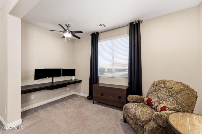 057__4269 E Sierra Madre Ave