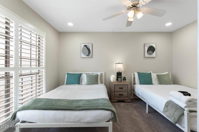 0ef561ab-e521-4749-9544-a590b8b61c9f