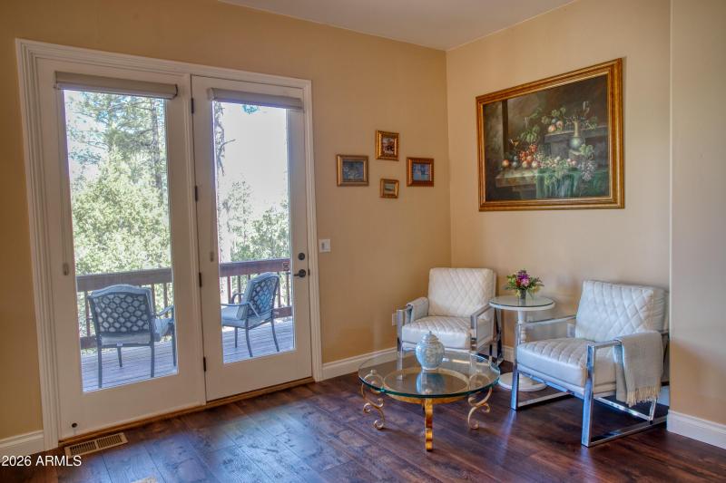 Primary Sitting Area