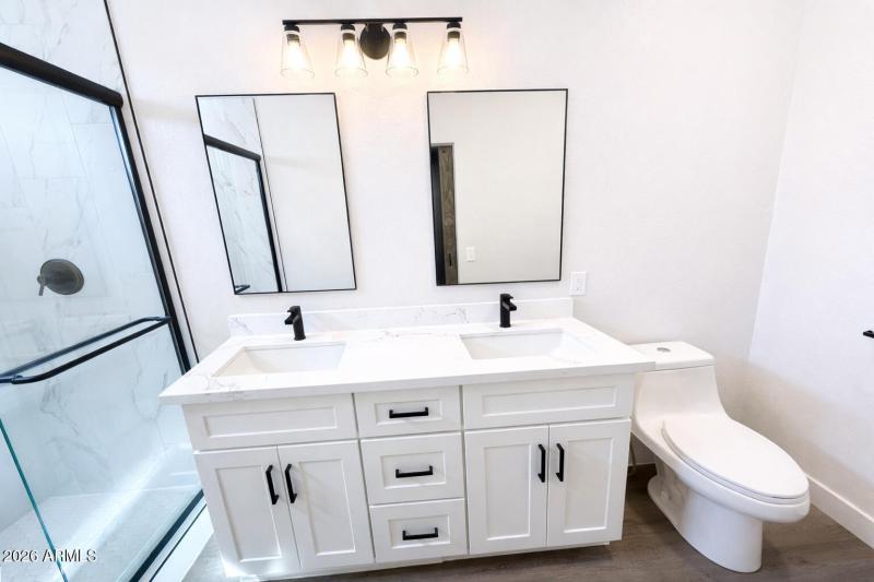 Main Bathroom Waterview