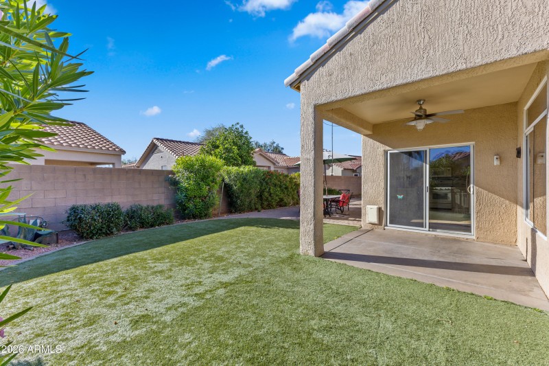 19213 N 138th Ave-----24