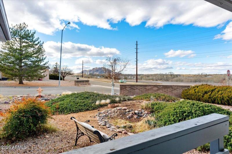 04-Front Deck View of Granite Mountain