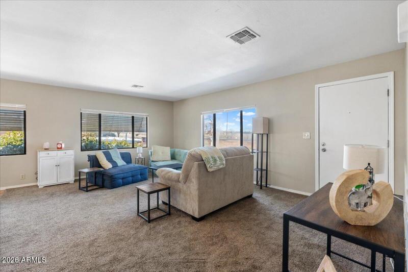 05-Entry to Living Room