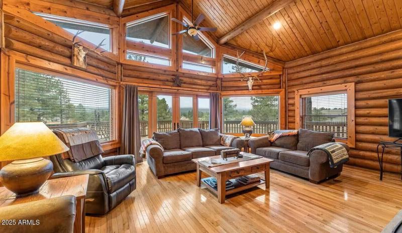 58e6126c-311a-4d50-b263-bb99672e9f15 (1)