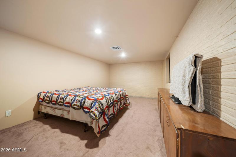 twinflamerealestatemedia-40_(2000)