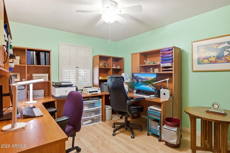 Bedroom/office 1st level