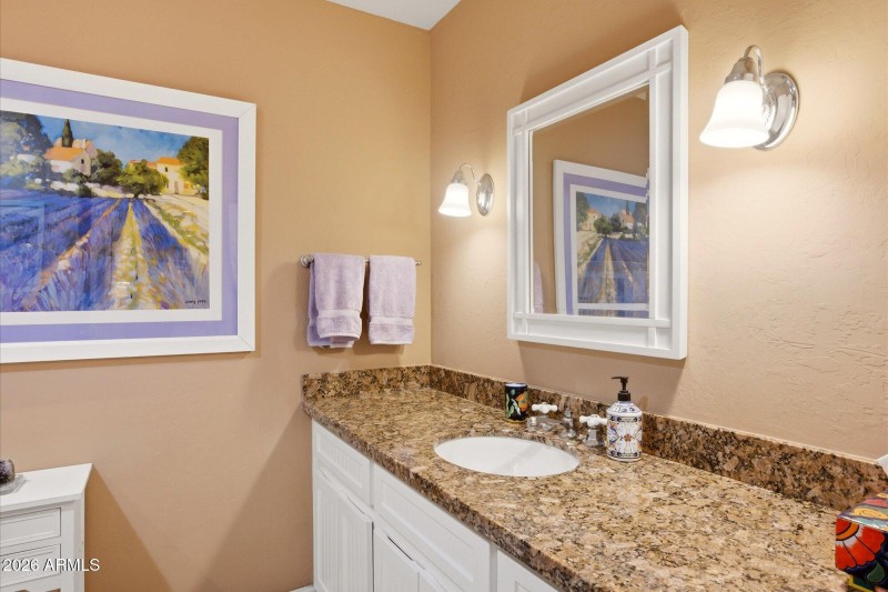 Full bath 2 upstairs