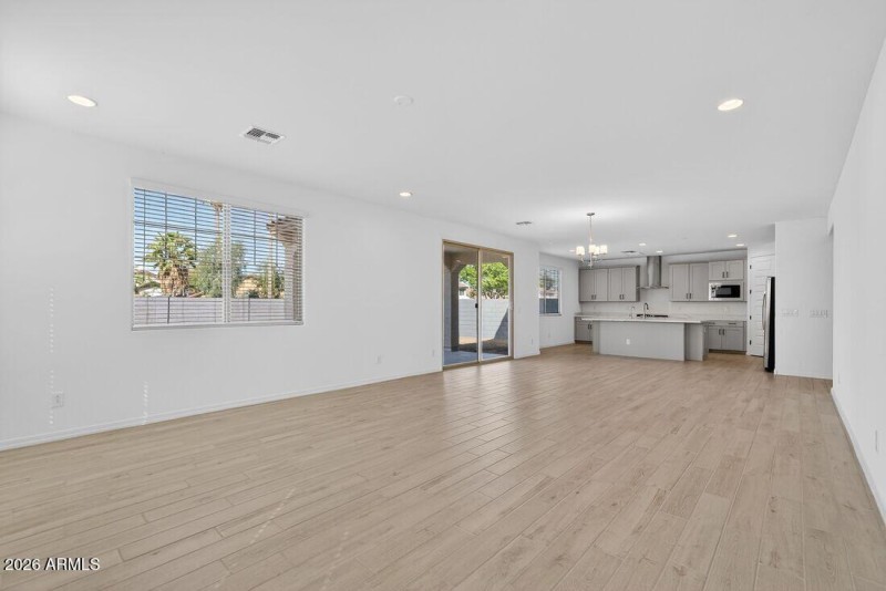 hj-az-phoenix-parkside-almeria-45rm4-lot