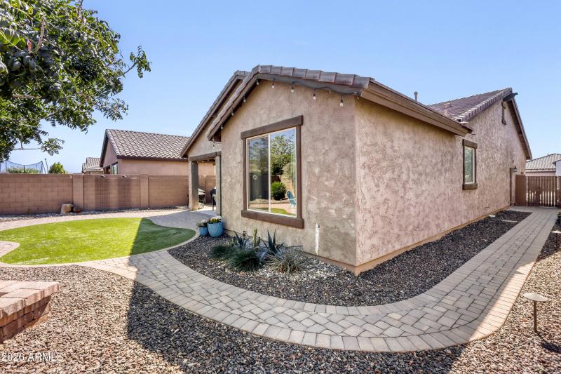 PAVER BACKYARD RV GATE