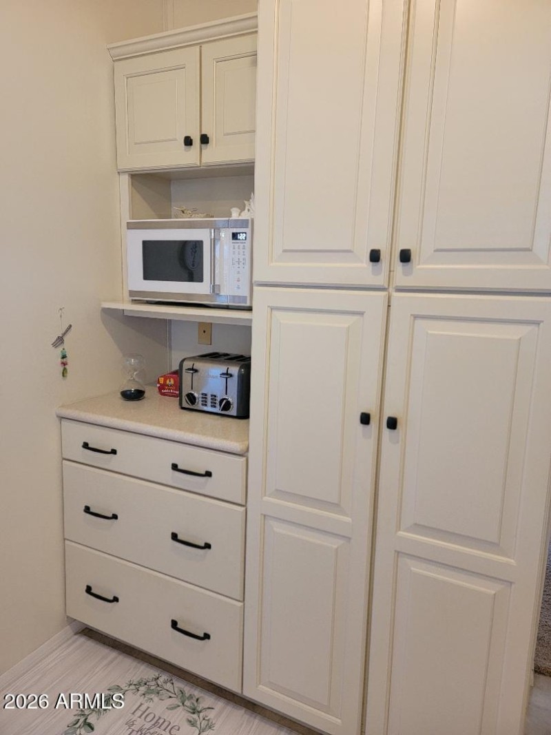 3704 kitchen storage