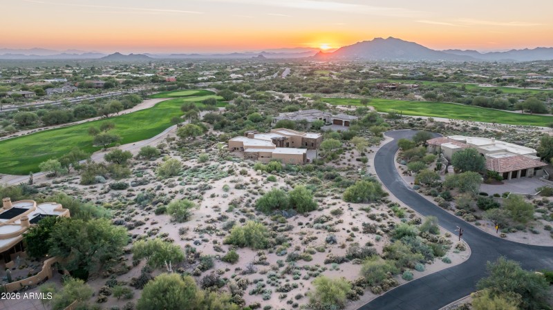 6-9753ESundanceTrail-46