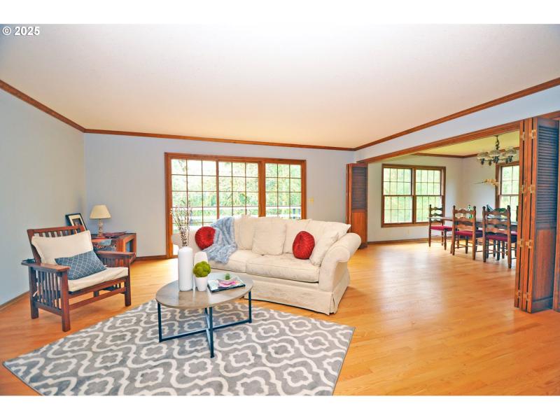 Living Room/Dining Room