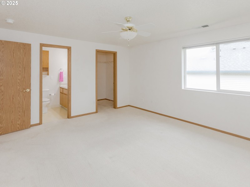 Bedroom, Owner's Suite