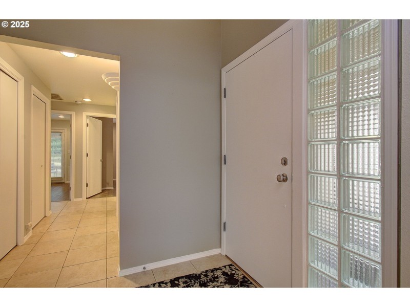 Entrance/Foyer