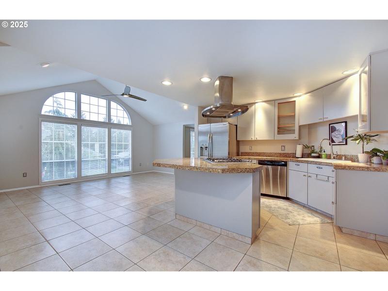 Kitchen/Nook
