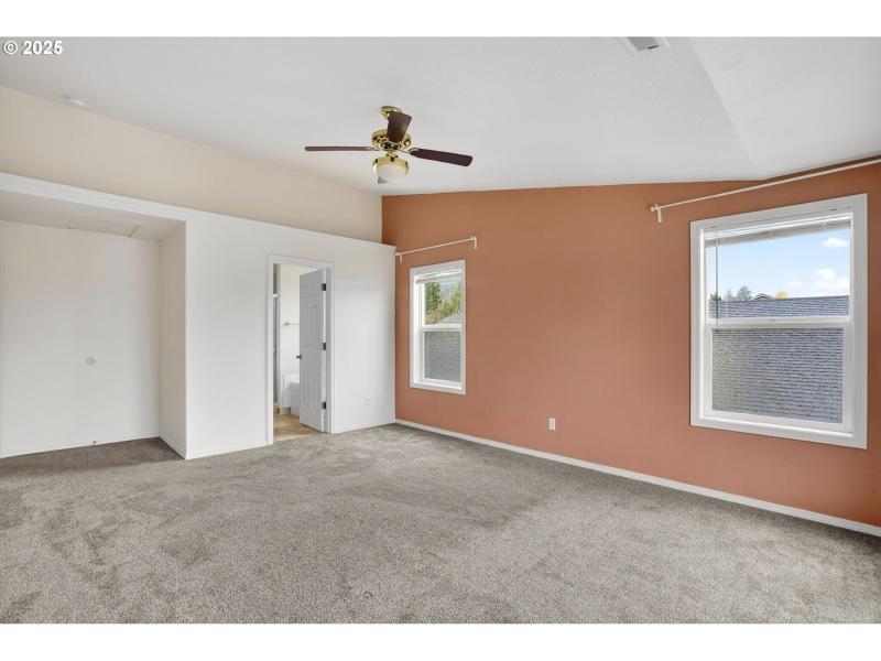 Bedroom, Owner's Suite