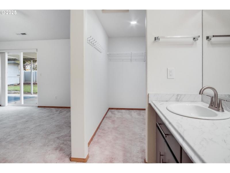 Owner's Suite Bedroom