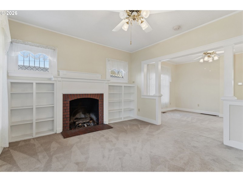 Living Room/Dining Room