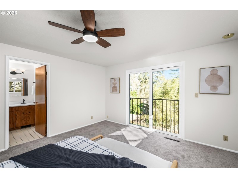 Bedroom, Owner's Suite