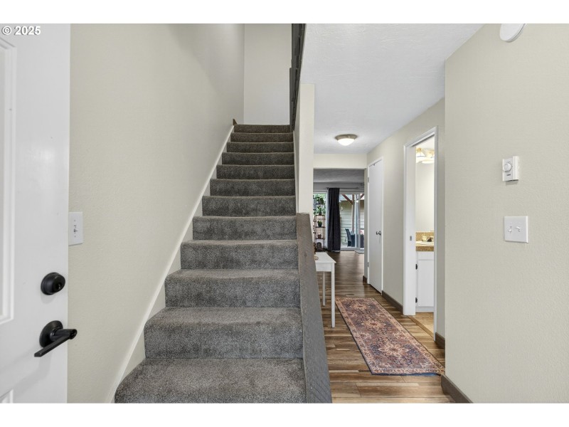 Entrance/Foyer