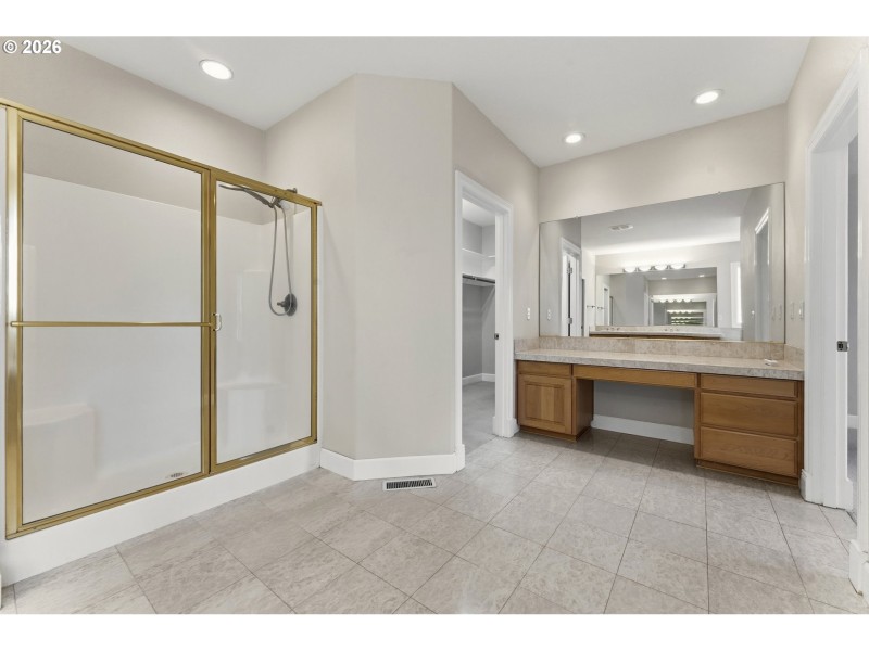 Owner's Suite Bathroom