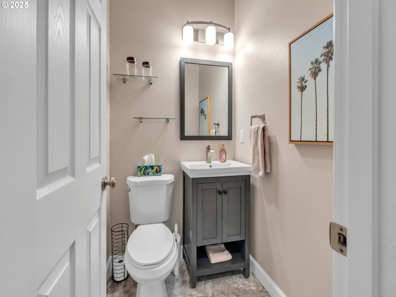 Bathroom, Continental