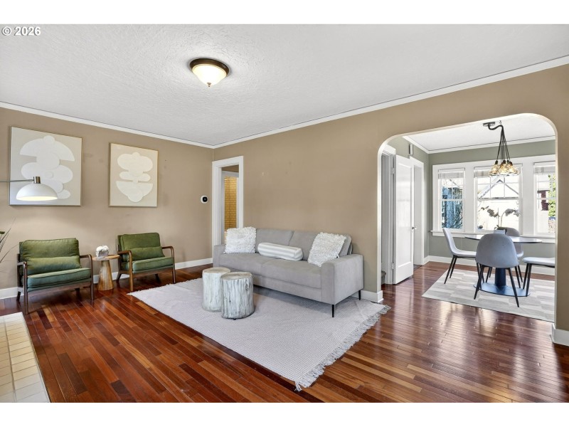 Living Room/Dining Room