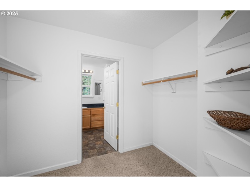 Bedroom, Owner's Suite