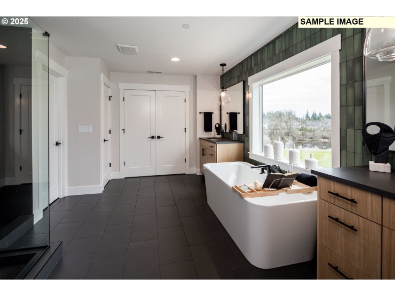 Bathroom, Attached