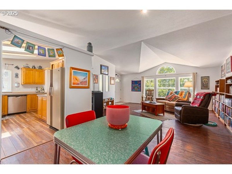 Living Room/Dining Room