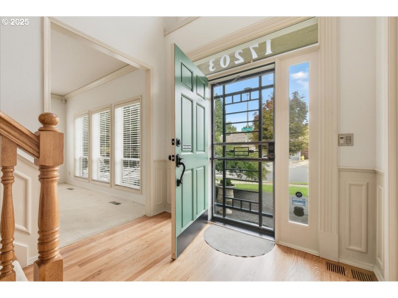 Entrance/Foyer