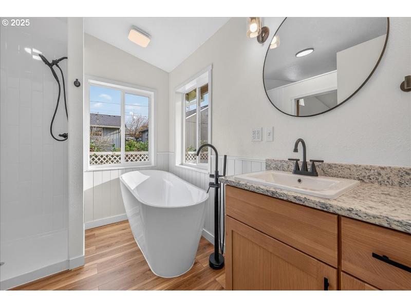 Owner's Suite Bathroom