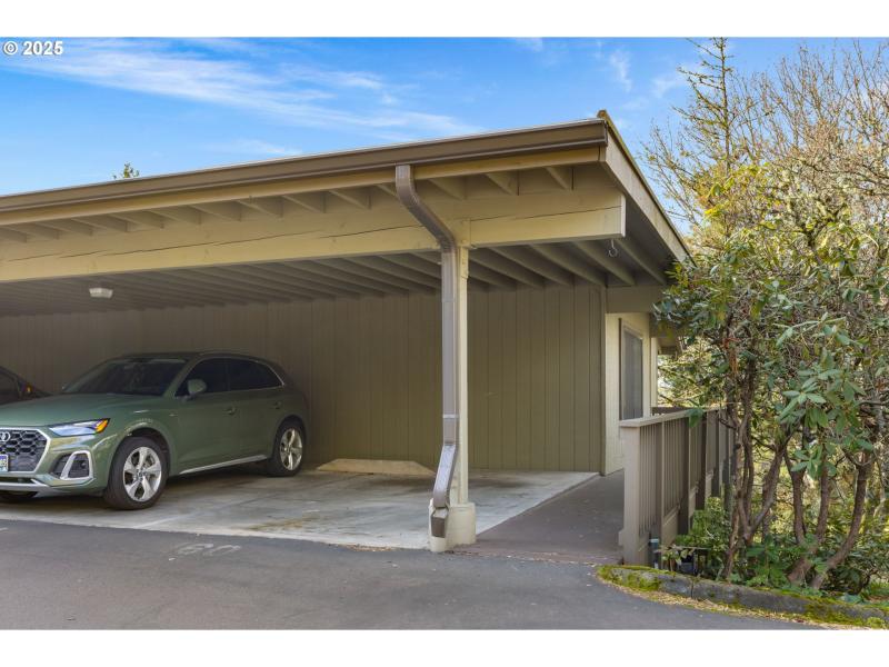 Carport