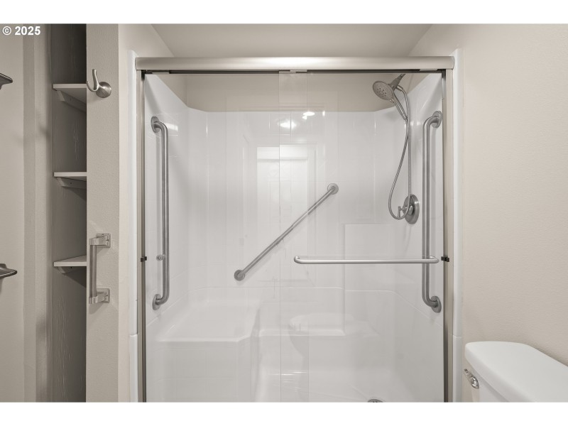 Owner's Suite Bathroom