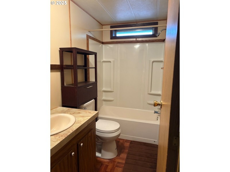 Attached Bathroom #2