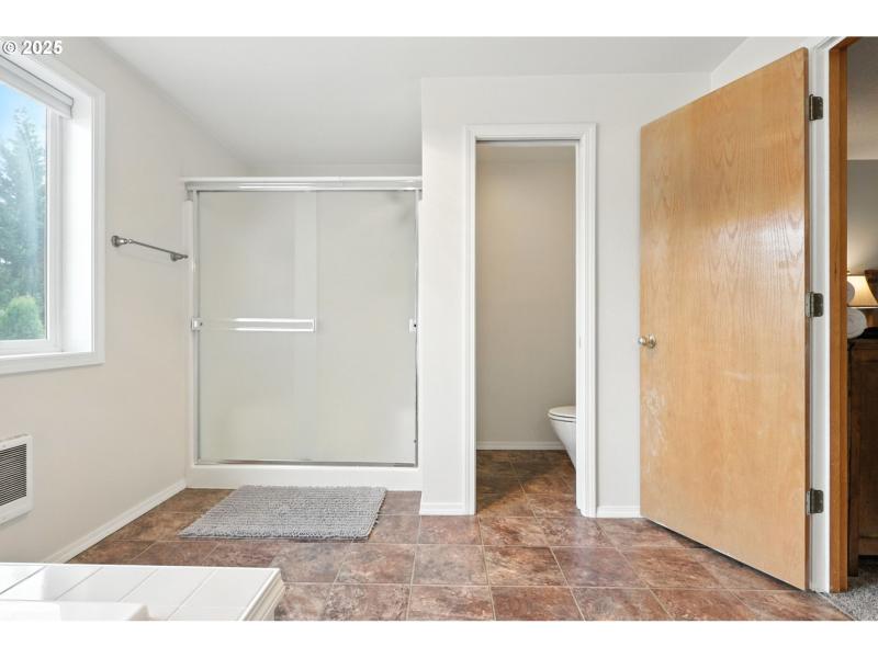 Owner's Suite Bathroom