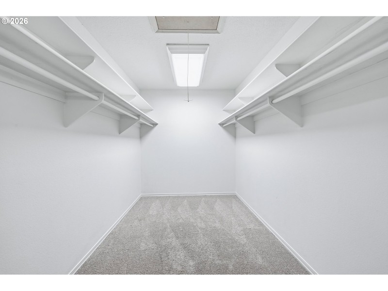 Bedroom, Owner's Suite