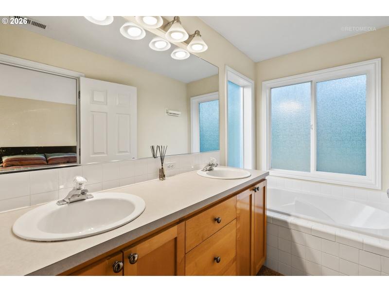 Owner's Suite Bathroom