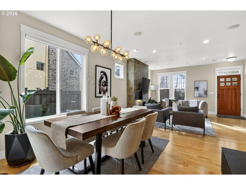 Living Room/Dining Room