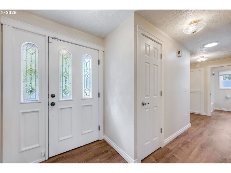 Entrance/Foyer
