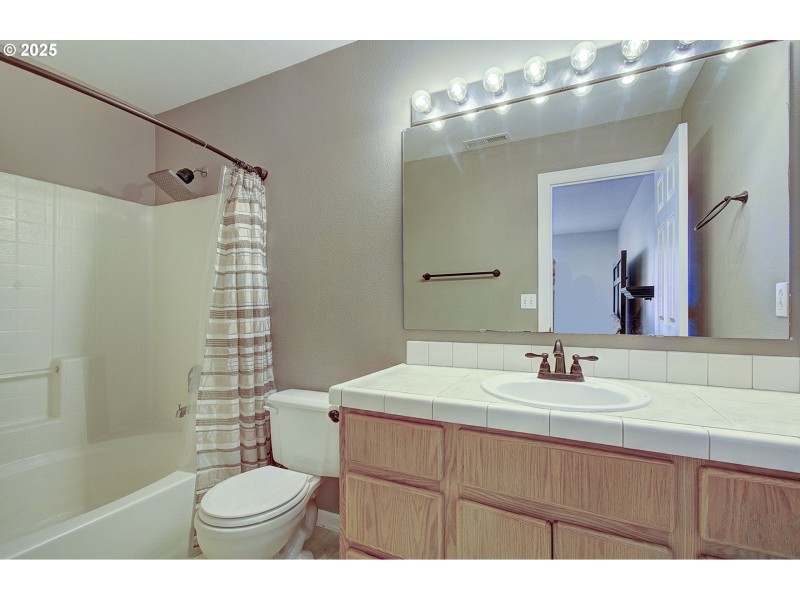 Bathroom, Attached