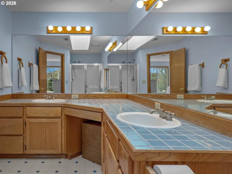 Owner's Suite Bathroom